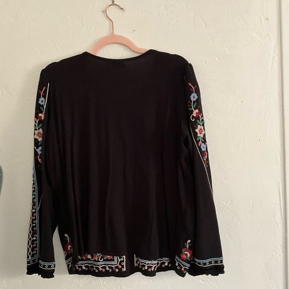 One September Anthropologie Embroidered Floral Top Large - Picture 2 of 8